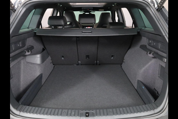 Škoda Kodiaq 1.5 TSI Sportline Business 150pk DSG | Panoramadak | Lederen bekleding | Navigatiesysteem | Voorstoelen verwarmd | Lichtmetalen velgen 20" | Travel-pakket | Apple Carplay/Android Auto