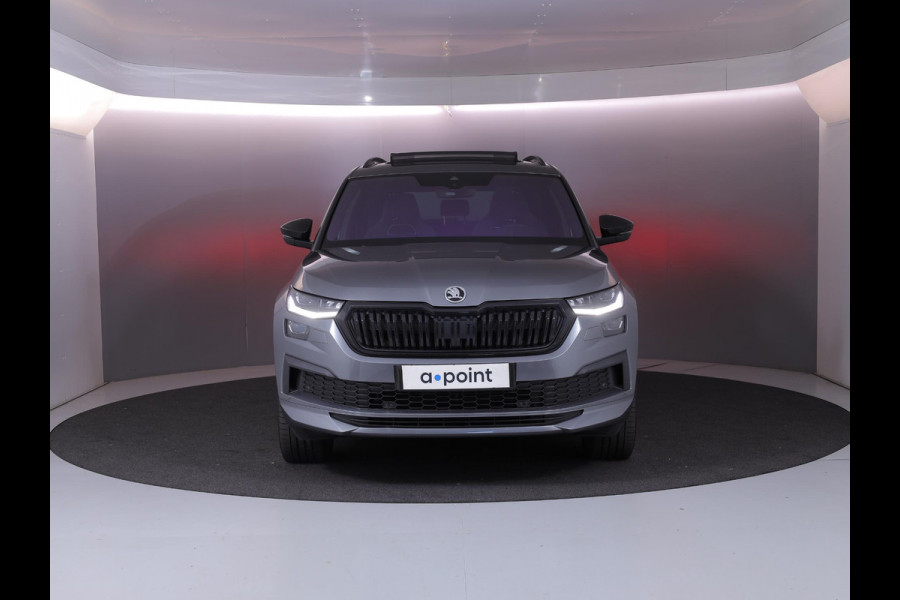 Škoda Kodiaq 1.5 TSI Sportline Business 150pk DSG | Panoramadak | Lederen bekleding | Navigatiesysteem | Voorstoelen verwarmd | Lichtmetalen velgen 20" | Travel-pakket | Apple Carplay/Android Auto