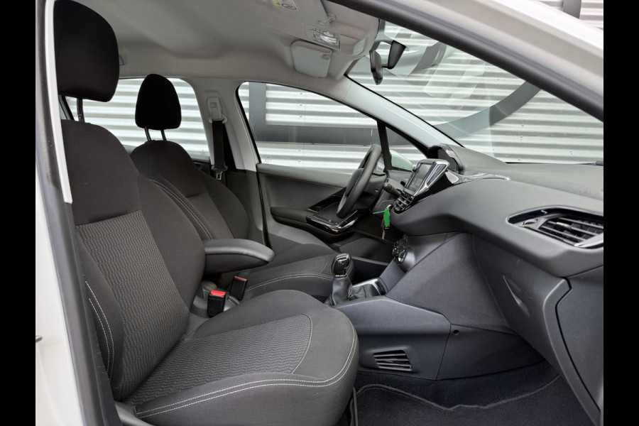Peugeot 208 1.2 PureTech Blue Lion 2e Eigenaar|Navi|Carplay|Airco|Cruise|PDC|N.A.P|APK tot 05-2027