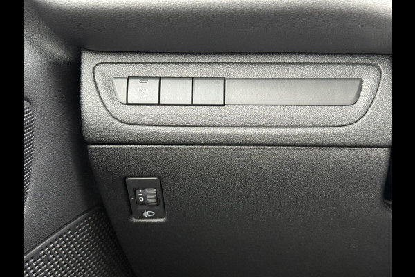 Peugeot 208 1.2 PureTech Blue Lion 2e Eigenaar|Navi|Carplay|Airco|Cruise|PDC|N.A.P|APK tot 05-2027