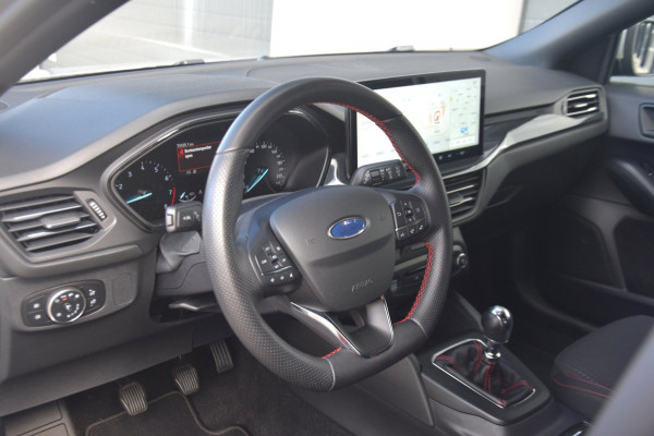 Ford FOCUS Wagon 1.0 EcoBoost Hybrid ST Line