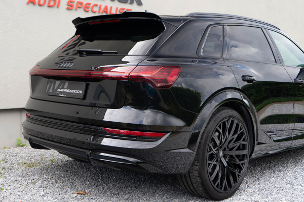 Audi e-tron S Quattro 371 kW / 360 Top View/ Softclose/ Head-up Display/ B&O/ Trekhaak/ Panoramadak/ 371kW (505 pk)