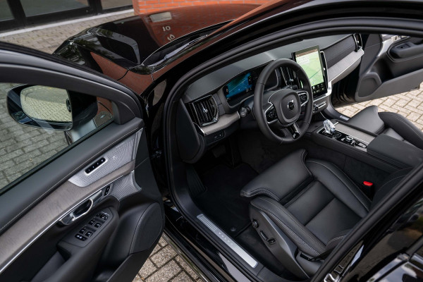 Volvo XC90 2.0 T8 Plug-in hybrid AWD Ultra Dark Alle Opties