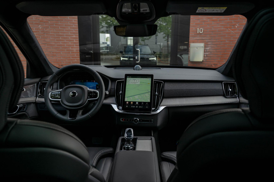 Volvo XC90 2.0 T8 Plug-in hybrid AWD Ultra Dark Alle Opties