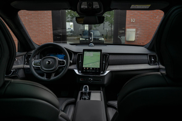 Volvo XC90 2.0 T8 Plug-in hybrid AWD Ultra Dark Alle Opties