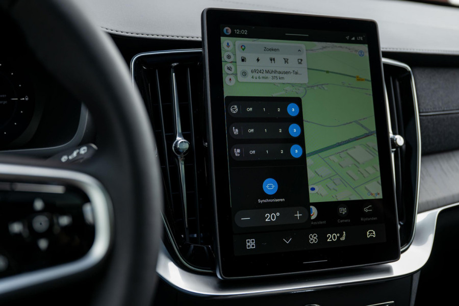 Volvo XC90 2.0 T8 Plug-in hybrid AWD Ultra Dark Alle Opties