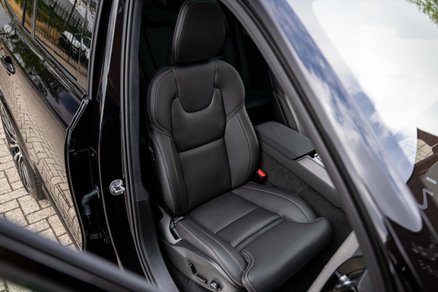 Volvo XC90 2.0 T8 Plug-in hybrid AWD Ultra Dark Alle Opties
