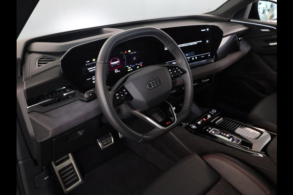 Audi Q6 e-tron S edition quattro 100 kWh | Private lease vanaf €1334 | 385pk | Panoramadak |  Luchtvering | B&O Audio | Elektisch verstelbare voorstoelen | Geheugen bestuurderstoel | Head up Display