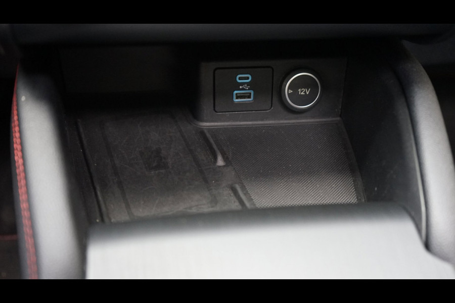 Ford Kuga 2.5 PHEV ST-Line X AUTOMAAT|360 CAMERA|ACC|BANG OLUFSEN|CARPLAY|KEYLESS|PANORAMA|STOEL-STUUR-VOORRUIT VERWARMING