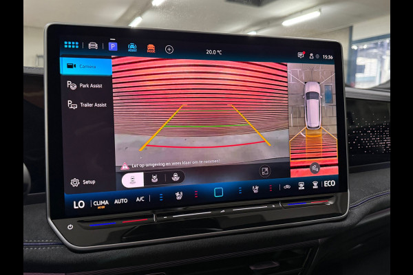 Volkswagen Passat Variant 1.5 eHybrid R-Line Edition|fabr. garantie tot 2030|272PK|Pano|Matrix LED| H&K Sound | Massage | Trekhaak
