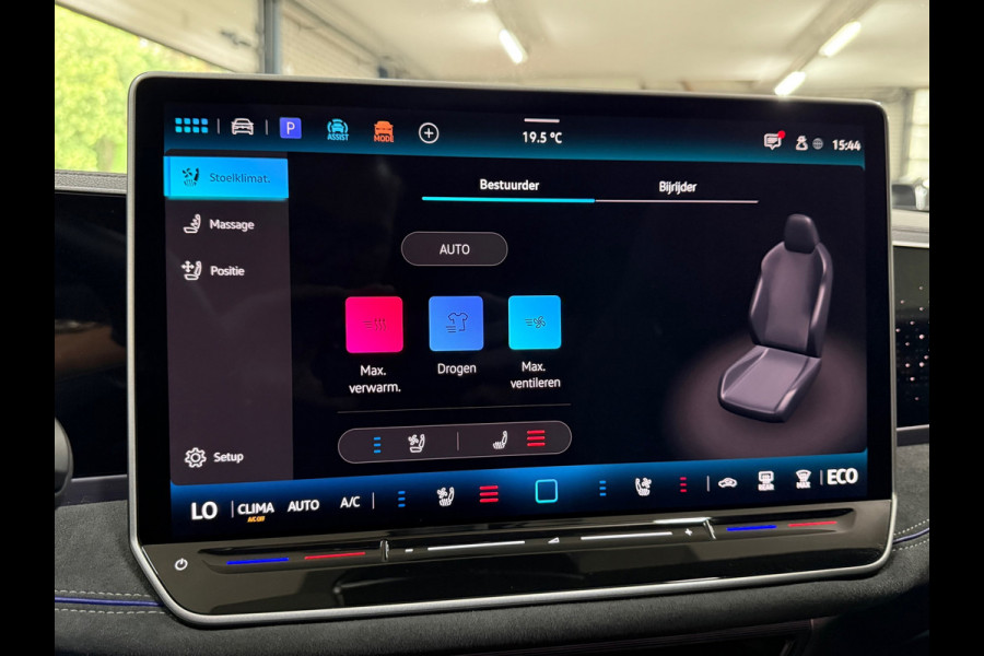 Volkswagen Passat Variant 1.5 eHybrid R-Line Edition|fabr. garantie tot 2030|272PK|Pano|Matrix LED| H&K Sound | Massage | Trekhaak