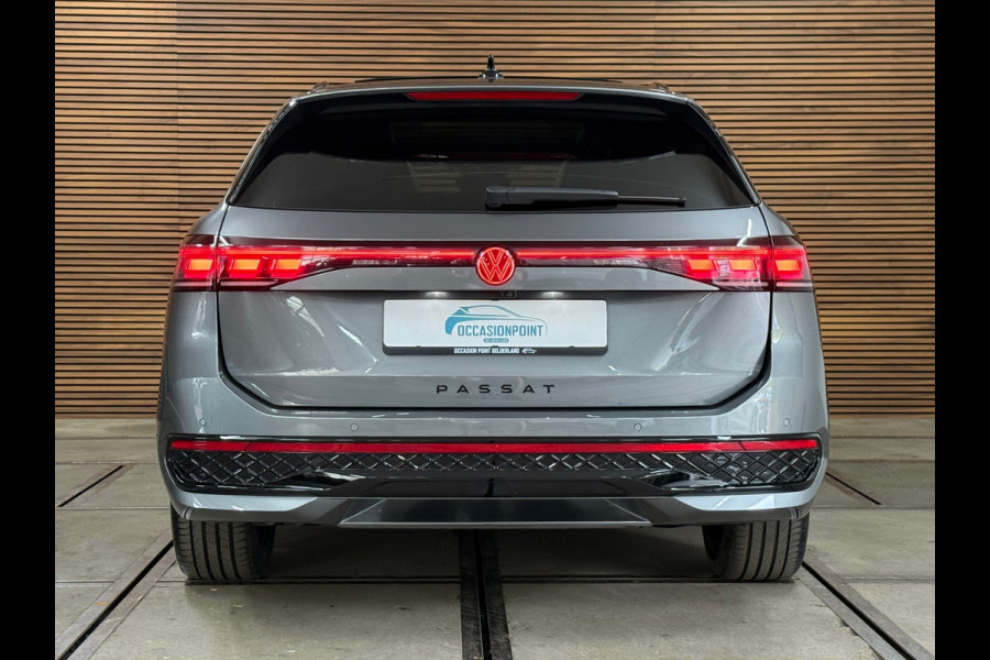 Volkswagen Passat Variant 1.5 eHybrid R-Line Edition|fabr. garantie tot 2030|272PK|Pano|Matrix LED| H&K Sound | Massage | Trekhaak