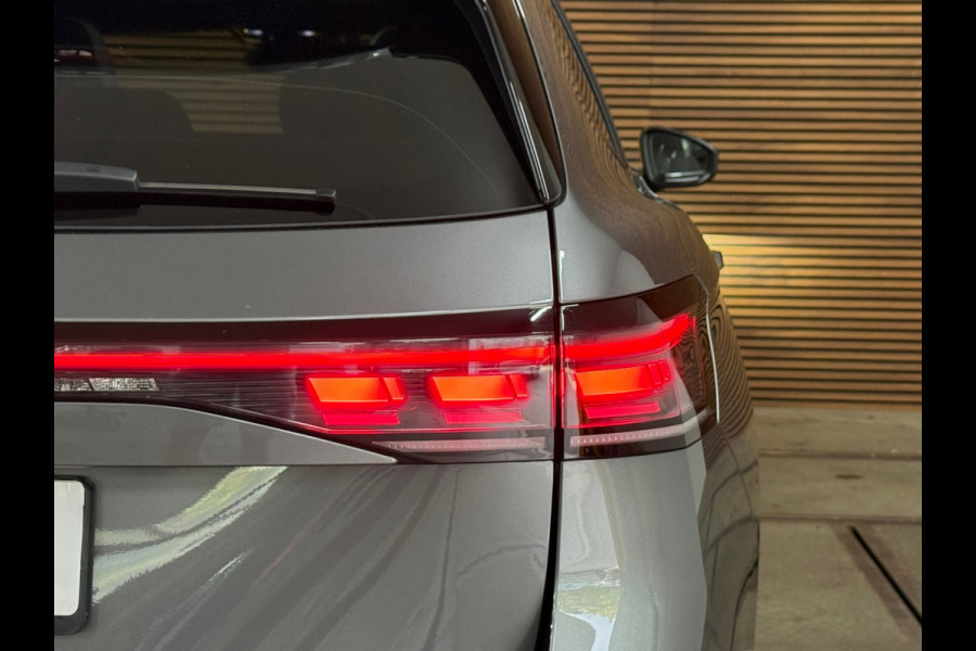 Volkswagen Passat Variant 1.5 eHybrid R-Line Edition|fabr. garantie tot 2030|272PK|Pano|Matrix LED| H&K Sound | Massage | Trekhaak
