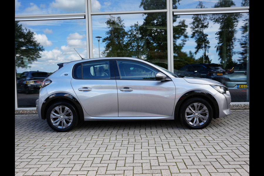 Peugeot e-208 EV Allure Pack 50 kWh | Apple Carplay/Android Auto | Cruise | Achteruitrijcamera |