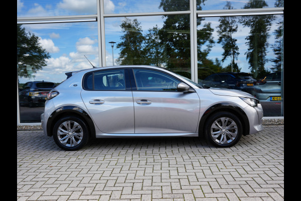 Peugeot e-208 EV Allure Pack 50 kWh | Apple Carplay/Android Auto | Cruise | Achteruitrijcamera |