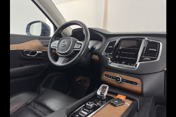 Volvo XC90 2.0 T8 Recharge AWD Inscription ExclusiveV [7-Pers.] (Plug-in) Aut. *PANO | HEAD-UP | LEATHER | FULL-LED | BOWERS&WILKINS | MEMORY-PACK | HEATED-SPORTSEATS | BLIND-SPOT | DIGI-COCKPIT | NAVI-FULLMAP | PRIVACY-GLASS | CAMERA | ECC | PDC | 20''ALU | TOWBAR