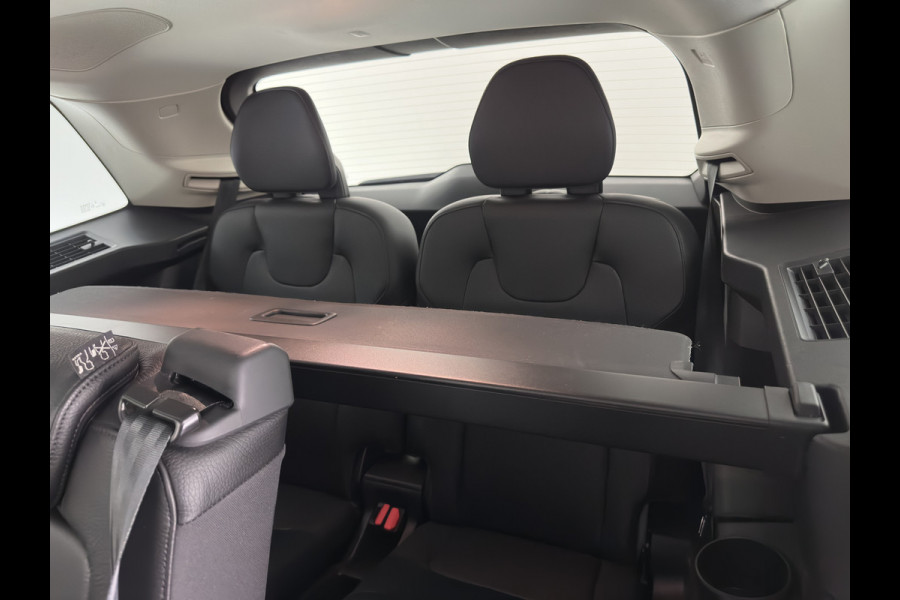 Volvo XC90 2.0 T8 Recharge AWD Inscription ExclusiveV [7-Pers.] (Plug-in) Aut. *PANO | HEAD-UP | LEATHER | FULL-LED | BOWERS&WILKINS | MEMORY-PACK | HEATED-SPORTSEATS | BLIND-SPOT | DIGI-COCKPIT | NAVI-FULLMAP | PRIVACY-GLASS | CAMERA | ECC | PDC | 20''ALU | TOWBAR