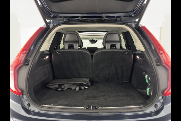 Volvo XC90 2.0 T8 Recharge AWD Inscription ExclusiveV [7-Pers.] (Plug-in) Aut. *PANO | HEAD-UP | LEATHER | FULL-LED | BOWERS&WILKINS | MEMORY-PACK | HEATED-SPORTSEATS | BLIND-SPOT | DIGI-COCKPIT | NAVI-FULLMAP | PRIVACY-GLASS | CAMERA | ECC | PDC | 20''ALU | TOWBAR