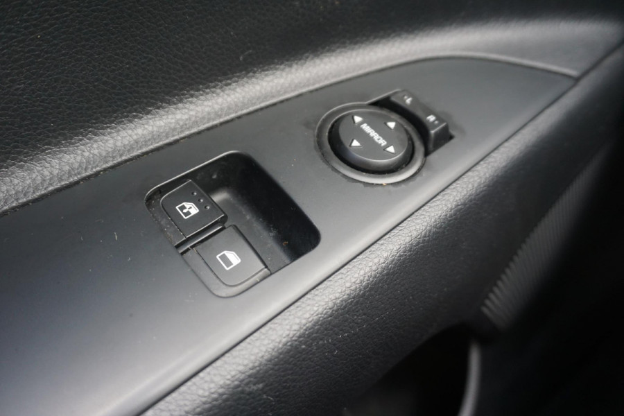 Kia Stonic 1.0 T-GDi 120PK/Dynamic/Automaat/17Inch.LMV/ Camera.