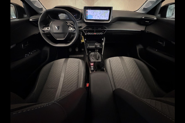 Peugeot 208 1.2 PureTech 100 PK Allure Pack | 360 Camera | BLiS | Adapt. Cruise | Carplay | Stoelverw. | Incl. garantie