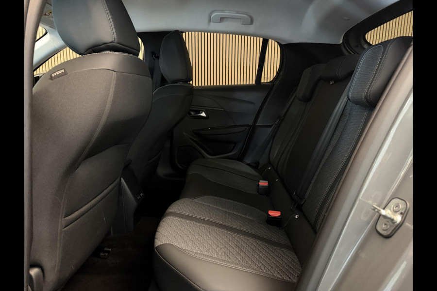 Peugeot 208 1.2 PureTech 100 PK Allure Pack | 360 Camera | BLiS | Adapt. Cruise | Carplay | Stoelverw. | Incl. garantie