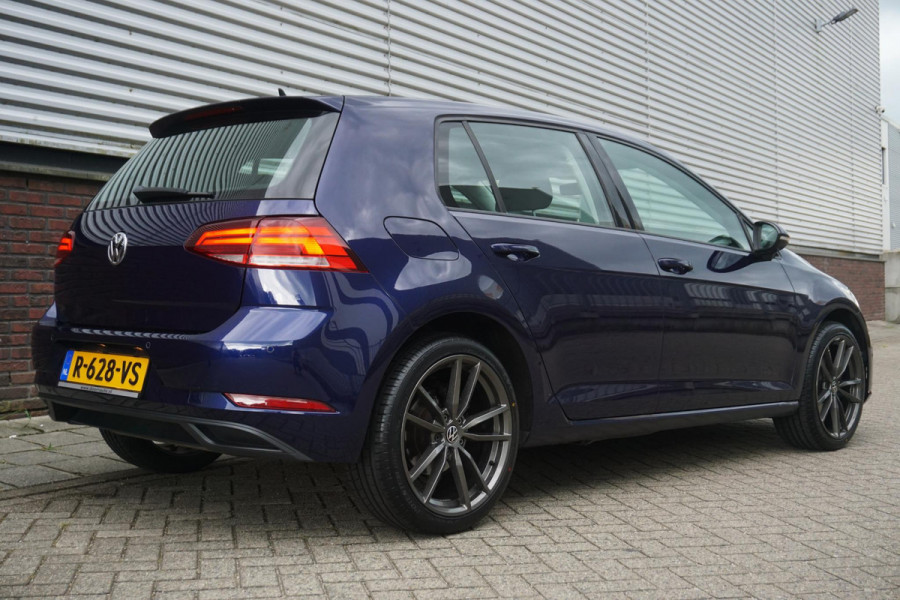 Volkswagen Golf 1.0 TSI 115PK/Camera/18Inch.LMV.Nieuw!/CARPLAY.