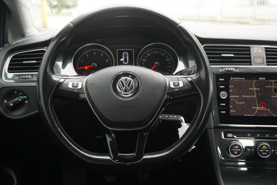 Volkswagen Golf 1.0 TSI 115PK/Camera/18Inch.LMV.Nieuw!/CARPLAY.