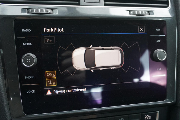 Volkswagen Golf 1.0 TSI 115PK/Camera/18Inch.LMV.Nieuw!/CARPLAY.