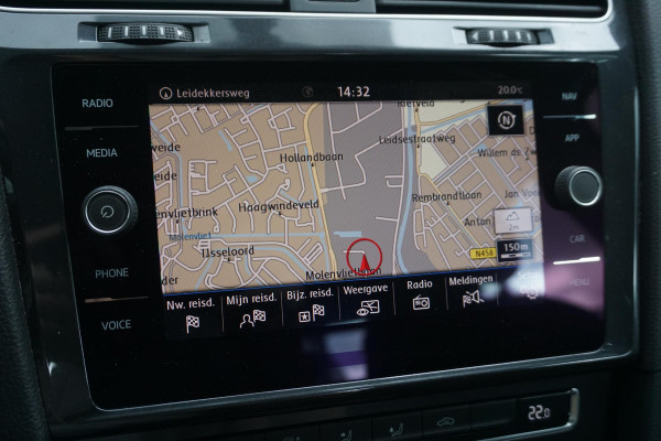 Volkswagen Golf 1.0 TSI 115PK/Camera/18Inch.LMV.Nieuw!/CARPLAY.