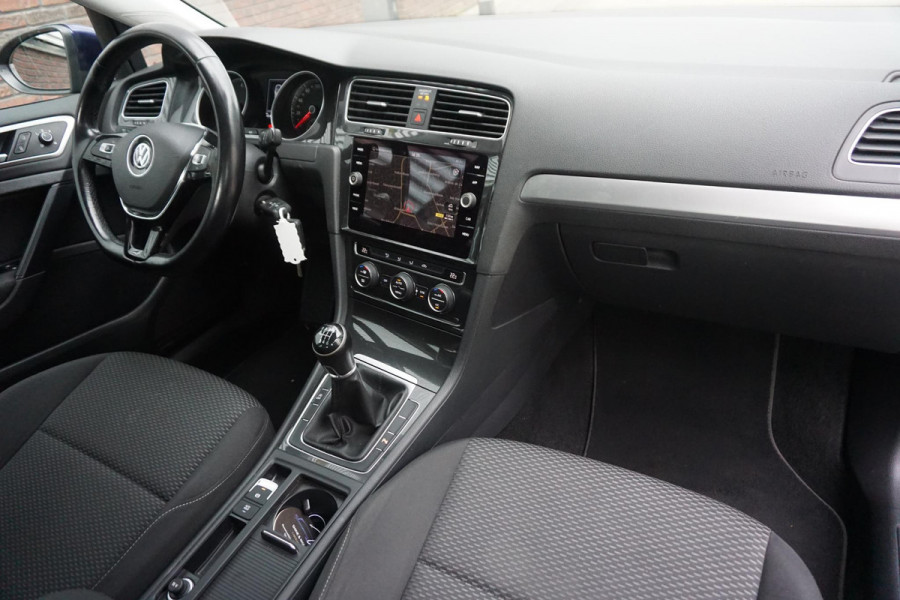Volkswagen Golf 1.0 TSI 115PK/Camera/18Inch.LMV.Nieuw!/CARPLAY.