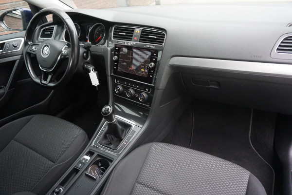 Volkswagen Golf 1.0 TSI 115PK/Camera/18Inch.LMV.Nieuw!/CARPLAY.