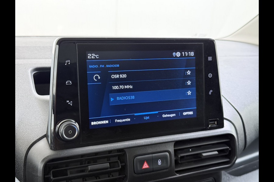 Peugeot Partner 1.6 BlueHDI Premium, Trekhaak, Navigatie, Airco, EURO6, EX LEASE