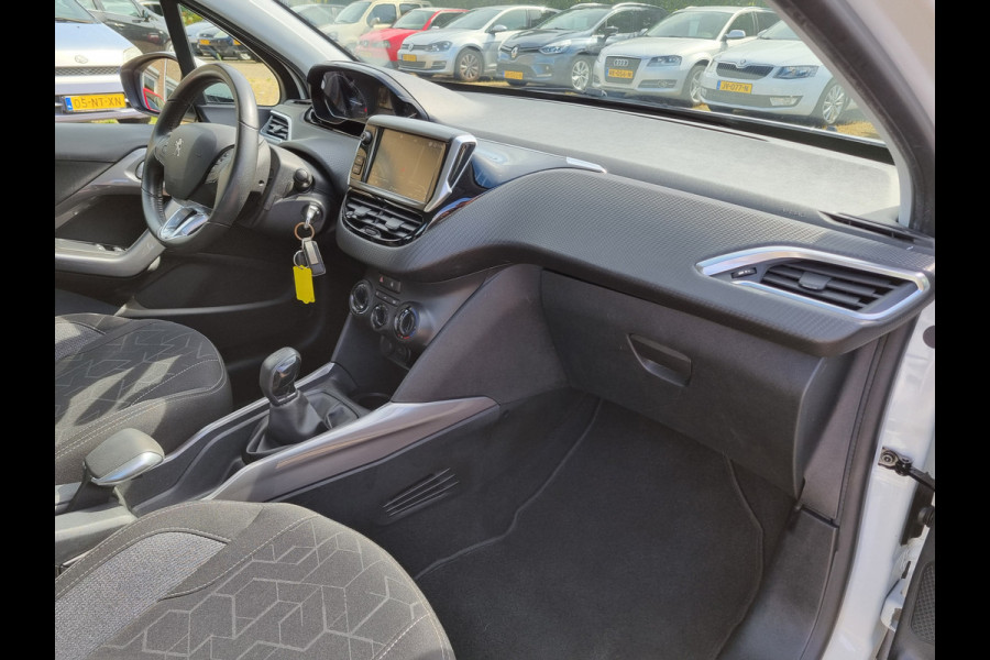 Peugeot 2008 1.2 PureTech Blue Lion ✅NIEUWE APK ✅TREKHAAK