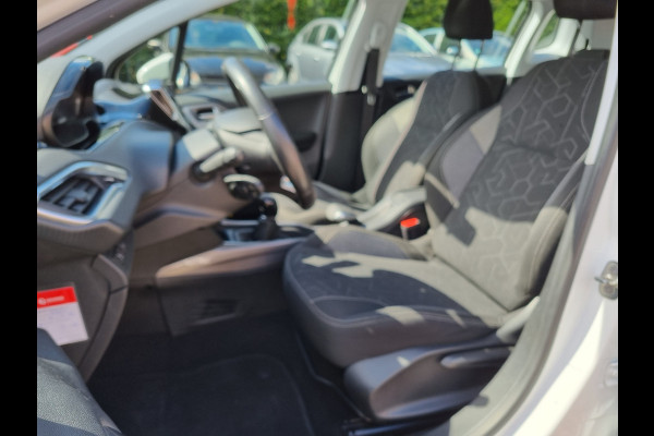 Peugeot 2008 1.2 PureTech Blue Lion ✅NIEUWE APK ✅TREKHAAK