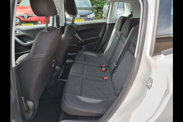 Peugeot 2008 1.2 PureTech Blue Lion ✅NIEUWE APK ✅TREKHAAK