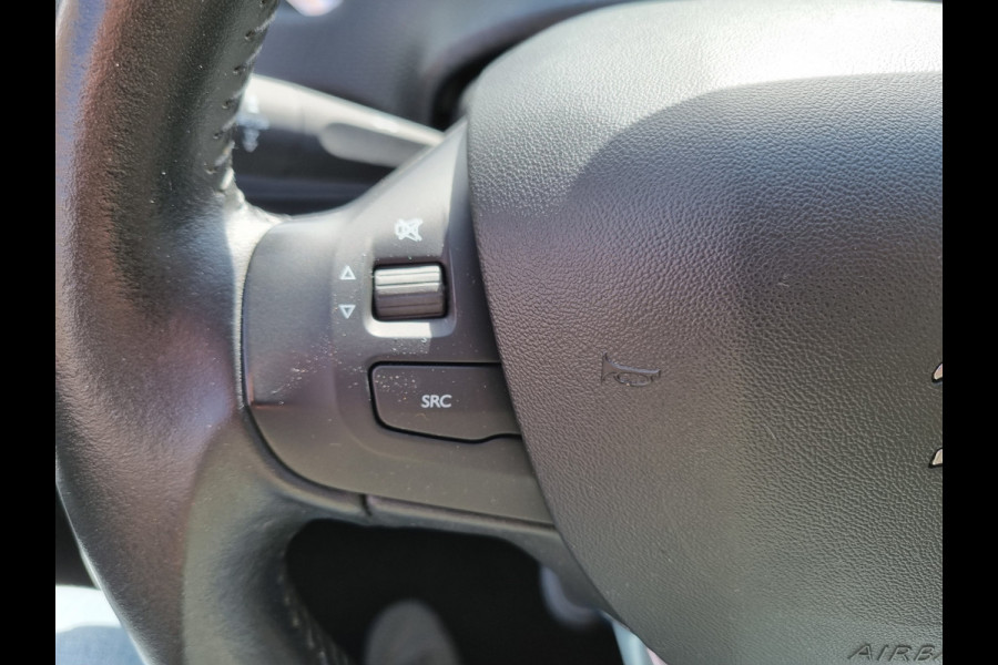 Peugeot 2008 1.2 PureTech Blue Lion ✅NIEUWE APK ✅TREKHAAK