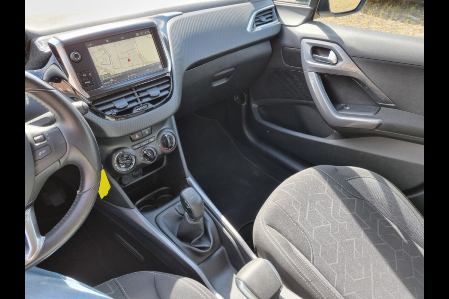 Peugeot 2008 1.2 PureTech Blue Lion ✅NIEUWE APK ✅TREKHAAK