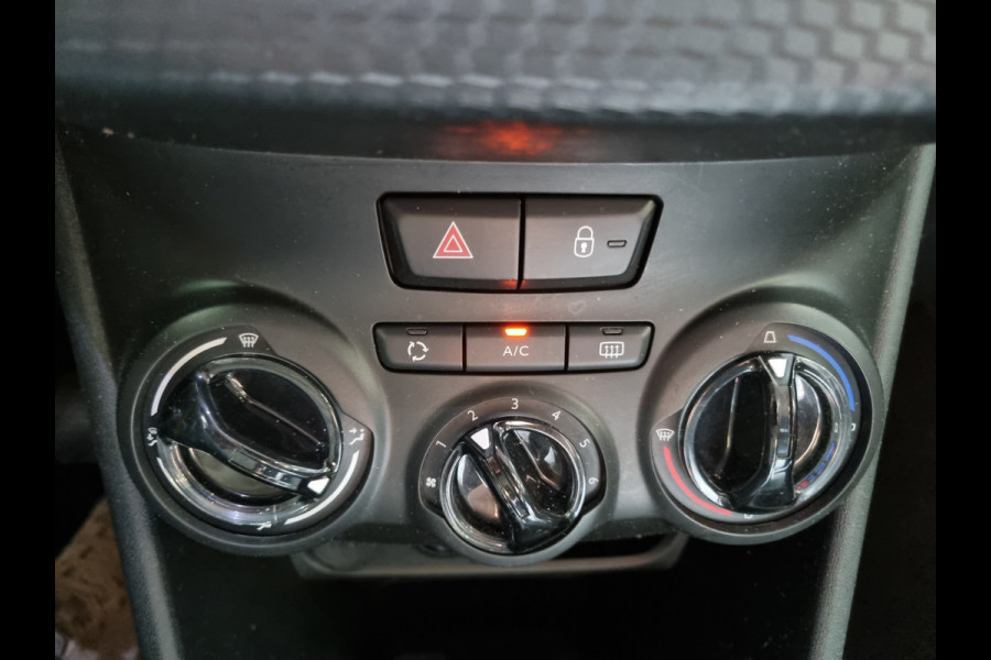 Peugeot 2008 1.2 PureTech Blue Lion ✅NIEUWE APK ✅TREKHAAK