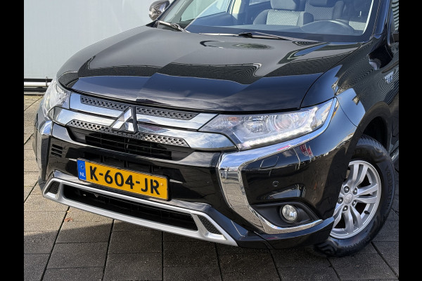 Mitsubishi Outlander BWJ 2021 | 2.4 225PK PHEV Pure | CLIMA | NAVI | STOELVERW | CAMERA A | CARPLAY |