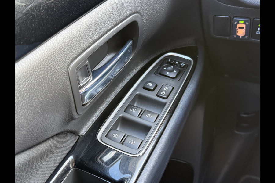 Mitsubishi Outlander BWJ 2021 | 2.4 225PK PHEV Pure | CLIMA | NAVI | STOELVERW | CAMERA A | CARPLAY |
