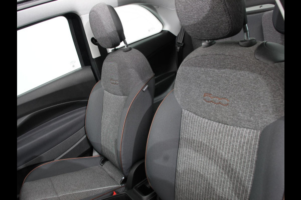 Fiat 500E C Icon 42 kWh Automaat Climate control Cruise control Parkeersensoren Achteruitrijcamera Keyless Navigatie Apple Carplay/ Android Auto Lichtmetalen velgen Radio