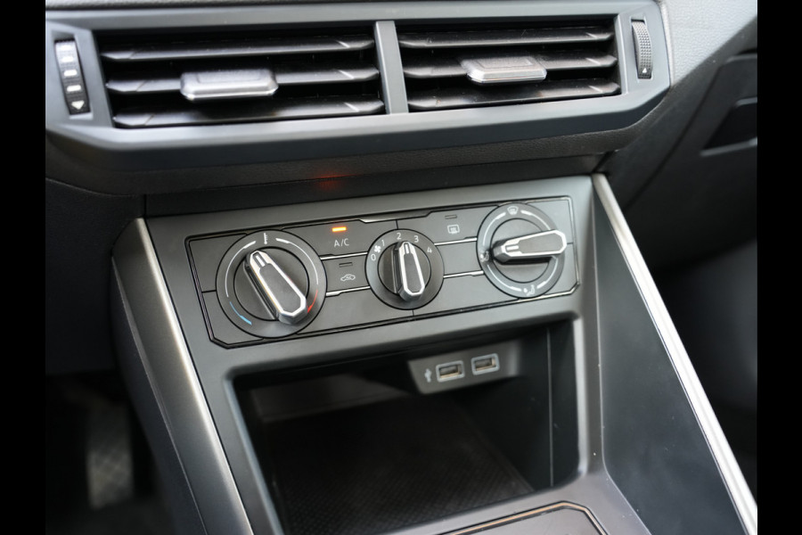 Volkswagen Polo 1.0 TSI Comfortline | DAB | Apple Carplay | Cruise control adaptief |