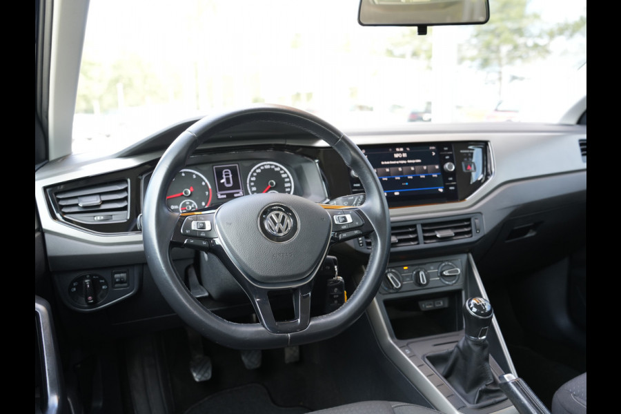 Volkswagen Polo 1.0 TSI Comfortline | DAB | Apple Carplay | Cruise control adaptief |