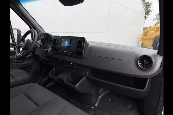 Mercedes-Benz Sprinter 515 1.9 CDI 150PK Automaat Laadklep Bakwagen Dubbellucht Climate Control Cruise Control Apple Carplay Koffer Meubelbak