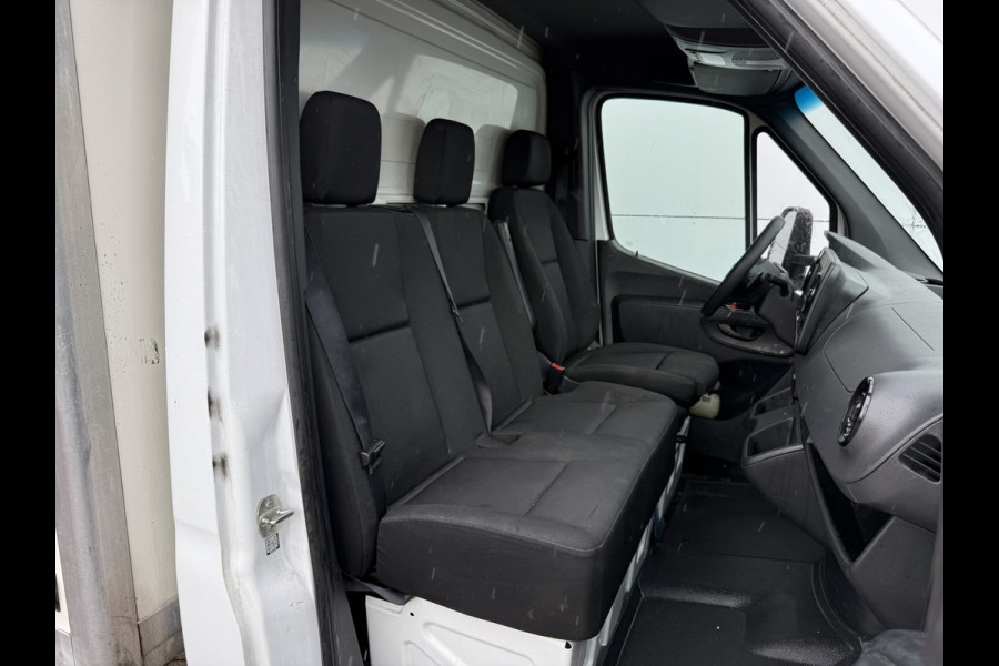 Mercedes-Benz Sprinter 515 1.9 CDI 150PK Automaat Laadklep Bakwagen Dubbellucht Climate Control Cruise Control Apple Carplay Koffer Meubelbak