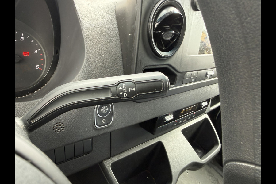 Mercedes-Benz Sprinter 515 1.9 CDI 150PK Automaat Laadklep Bakwagen Dubbellucht Climate Control Cruise Control Apple Carplay Koffer Meubelbak