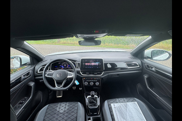 Volkswagen T-Roc 1.0 TSI R-Line Afneembare trekhaak | IQ Light | Carplay | Verwarmde voorstoelen | Acc | Pdc