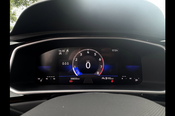 Volkswagen T-Roc 1.0 TSI R-Line Afneembare trekhaak | IQ Light | Carplay | Verwarmde voorstoelen | Acc | Pdc