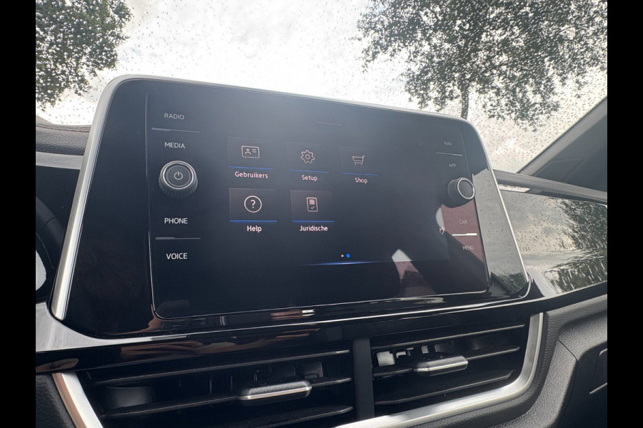 Volkswagen T-Roc 1.0 TSI R-Line Afneembare trekhaak | IQ Light | Carplay | Verwarmde voorstoelen | Acc | Pdc