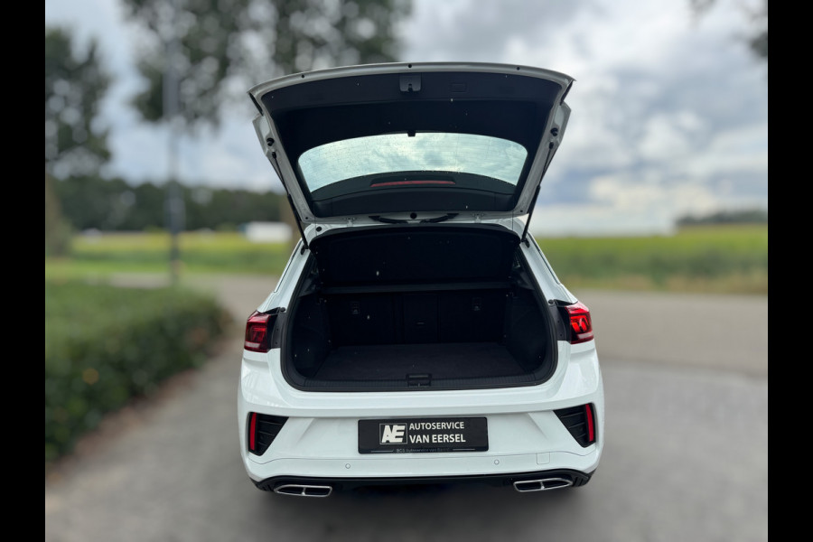 Volkswagen T-Roc 1.0 TSI R-Line Afneembare trekhaak | IQ Light | Carplay | Verwarmde voorstoelen | Acc | Pdc